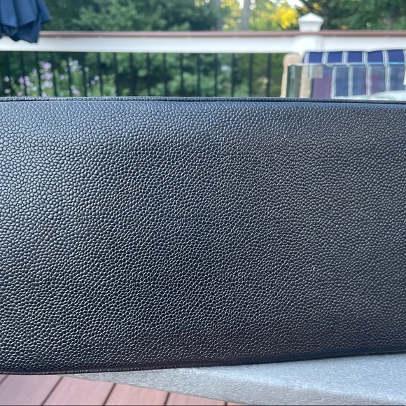 Vintage Chanel Medallion Quilted Tote Handbag - Picture 5 of 16